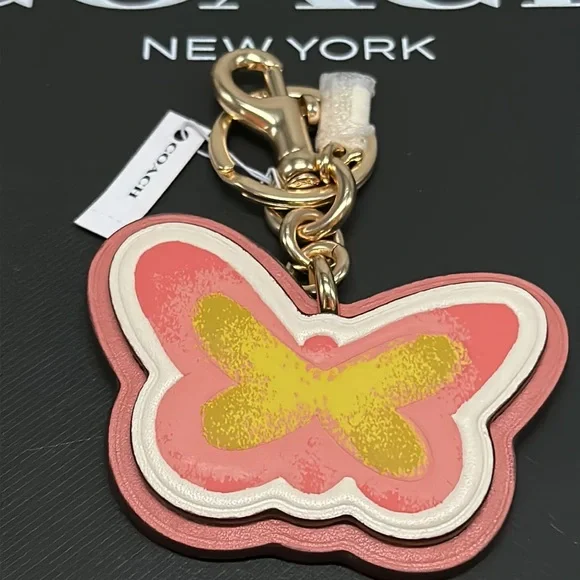 NWT Coach Butterfly Bag Charm Signature Canvas Leather Graphic Keychain FOB 8248 - Picture 6 of 8